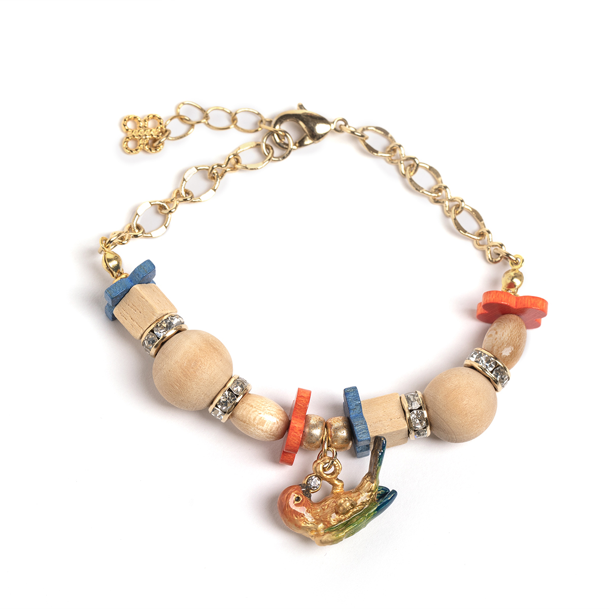 木のおもちゃで遊ぶコガネメキシコインコをモチーフにした華やかなブレスレット