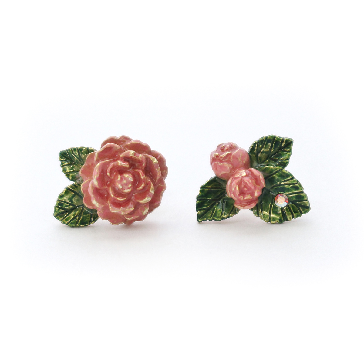 乙女椿 ピアス / Camellia